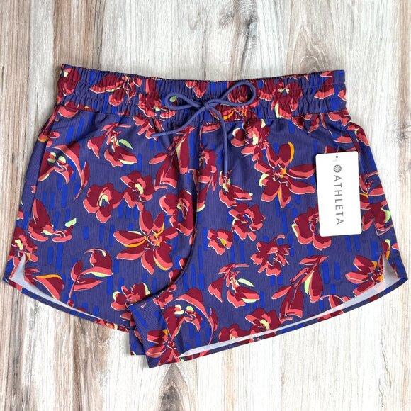 Athleta Pants - Athleta Women's Floral Print Crossroads Short Size Medium NWT